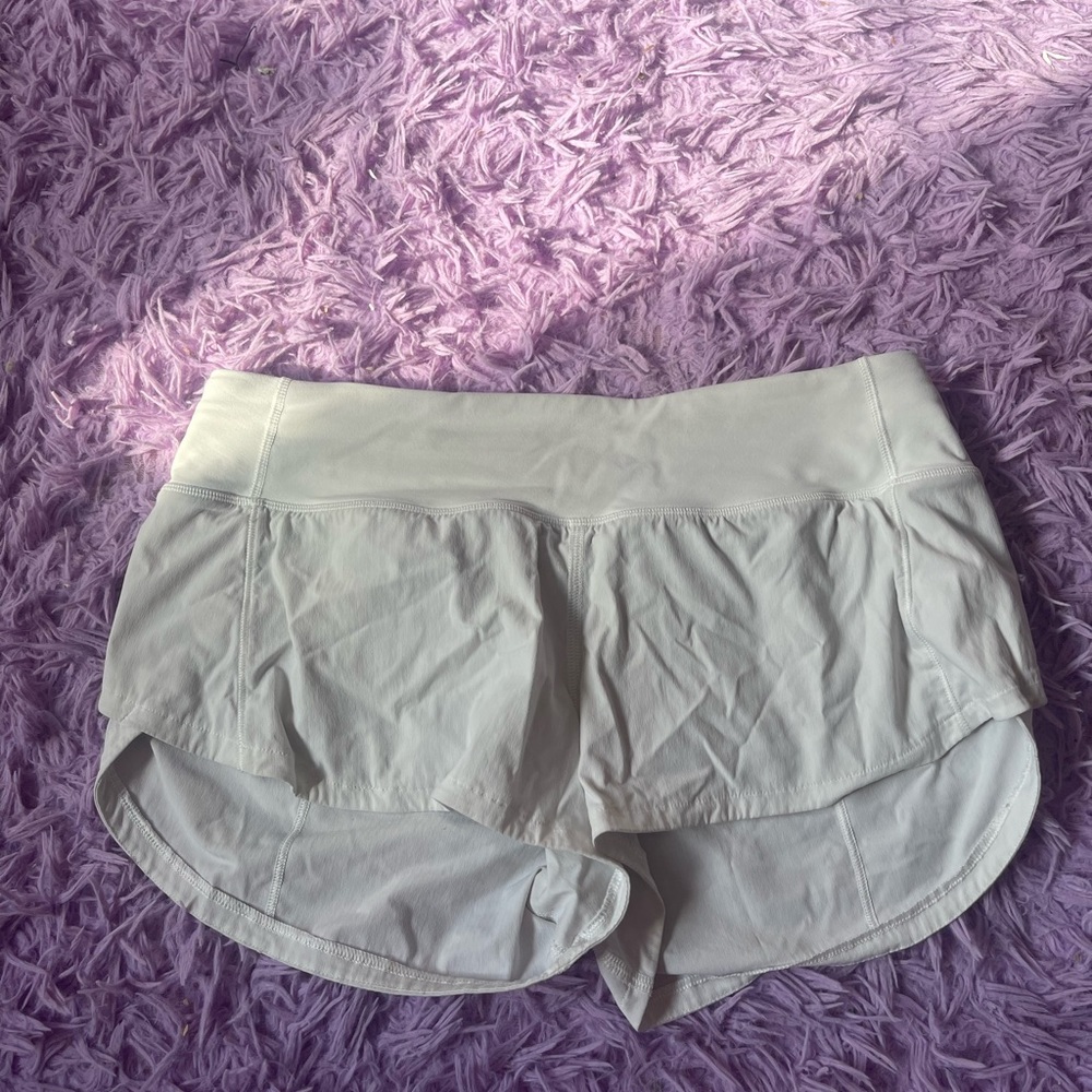 Lululemon Speed Up shorts -white